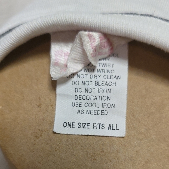 Graphic White Short Sleeve Tee - Picture 11 of 12